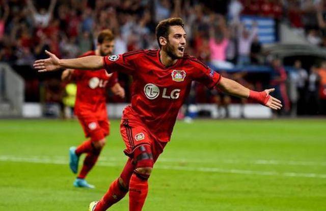  霍芬海姆锋线组合包揽周最佳球员